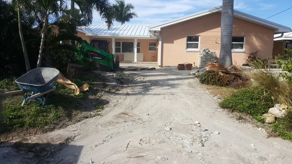 Tropical Coastlines by JR Pavers Inc. - Photo 14