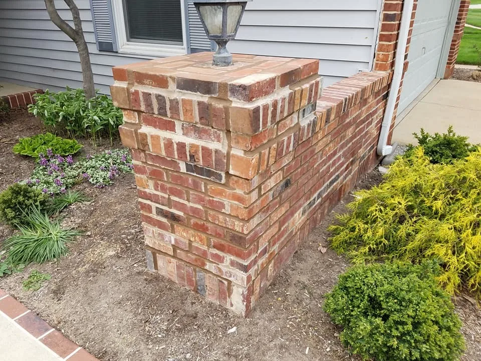 Masonry Joint Repair for Walls and Columns by Masterpiece Masonry - Photo 2