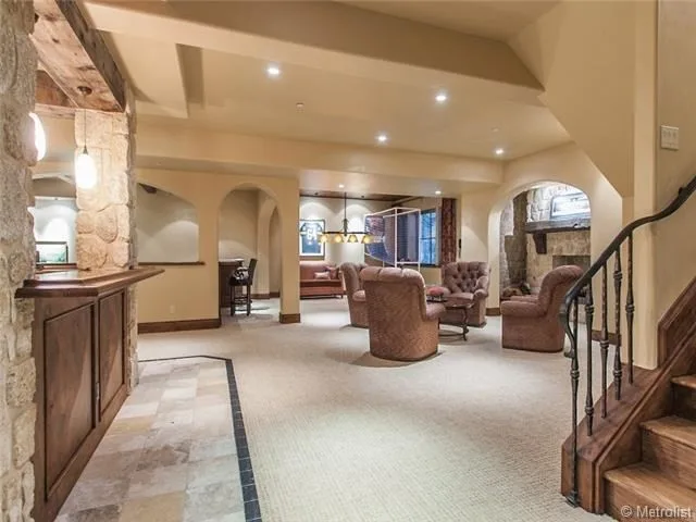 Polished Buff Shell Veneer by Native Stone Co - Photo 4