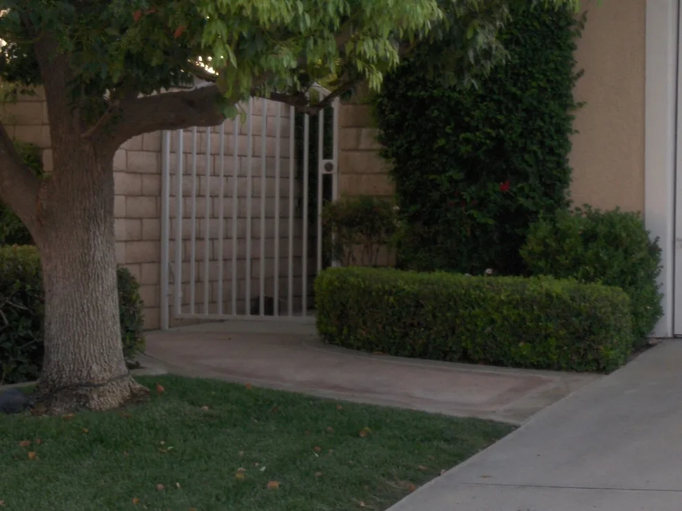 Yorba Linda Tumbled Driveways by Dave Pratt Designs And Consulting - Photo 4