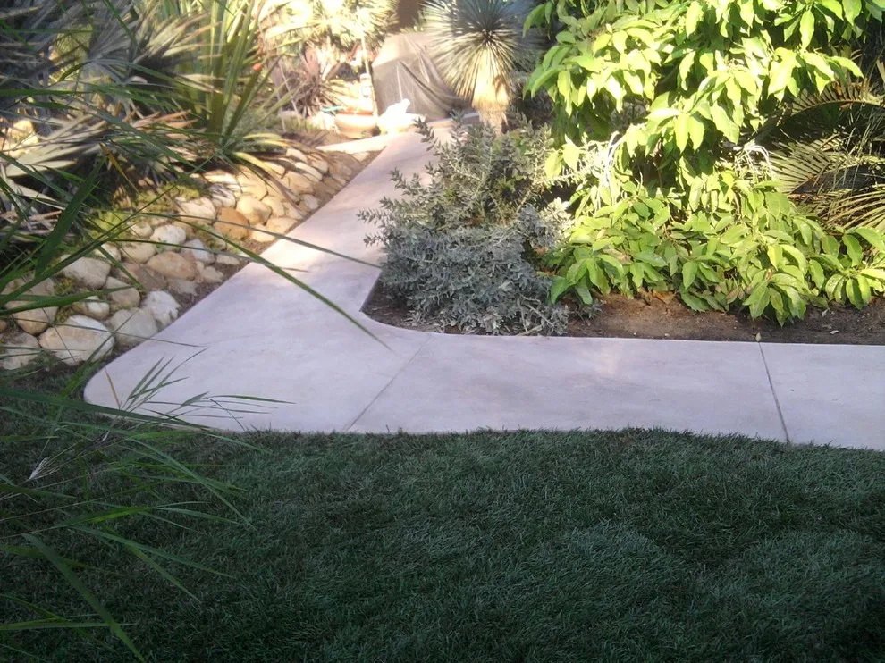 Through Wood (Camarillo Estates) by MGH Stone Masonry - Photo 4