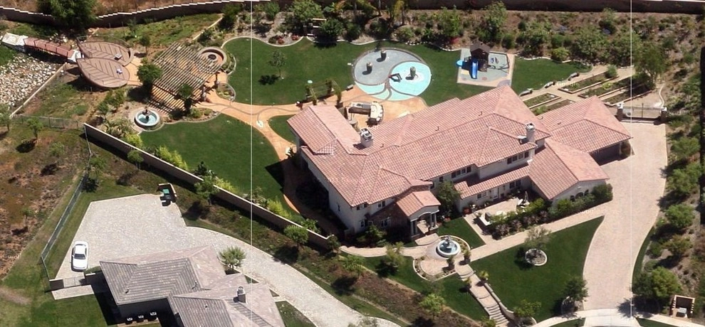 Zuniga Group Inc - Photo 11
