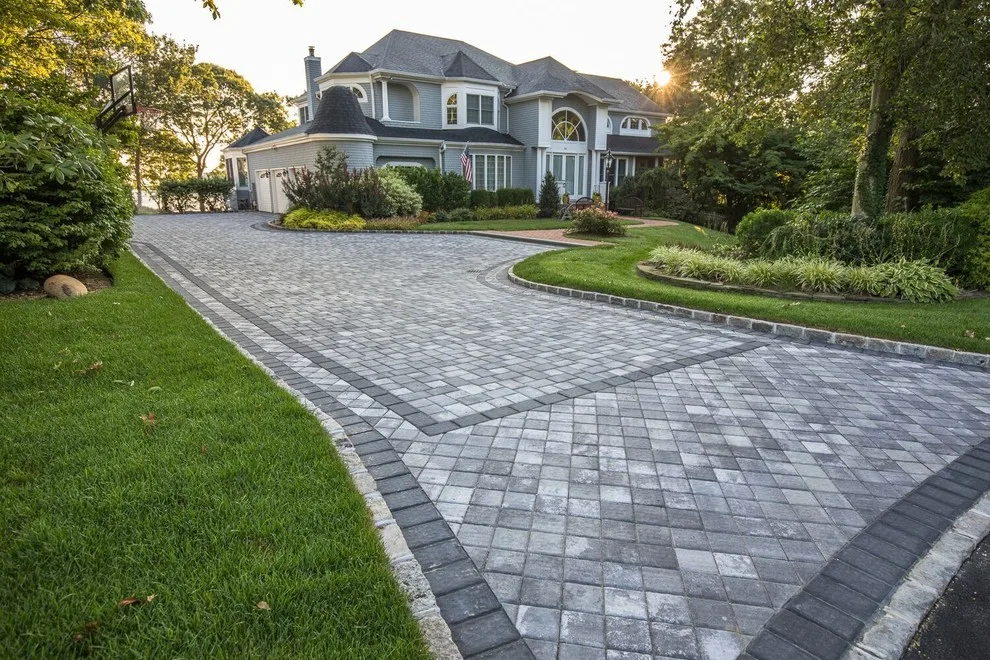 Inviting Long Island Driveway by Cambridge Pavingstones With ArmorTec - Photo 2