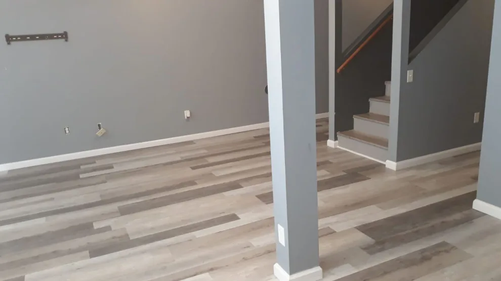 VINYL FLOORING by Cvm Enterprises INC - Photo 9