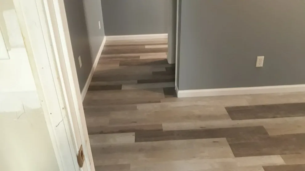 VINYL FLOORING by Cvm Enterprises INC - Photo 5