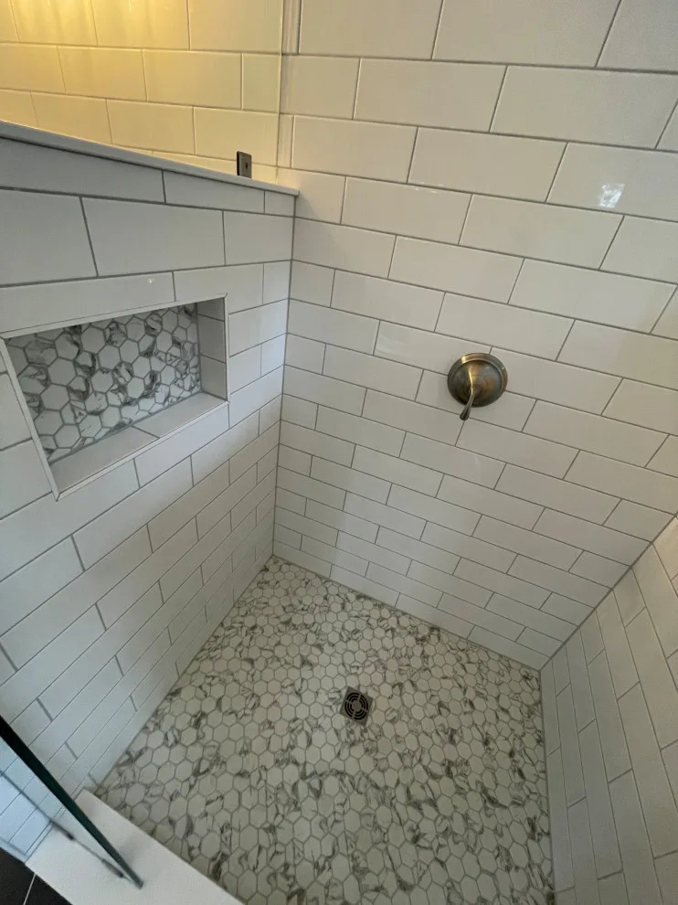 Major's Housing by Flooring Factory LLC - Photo 2