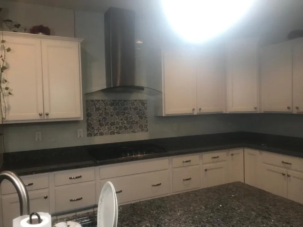 SPLASHBACK by Cvm Enterprises INC - Photo 5