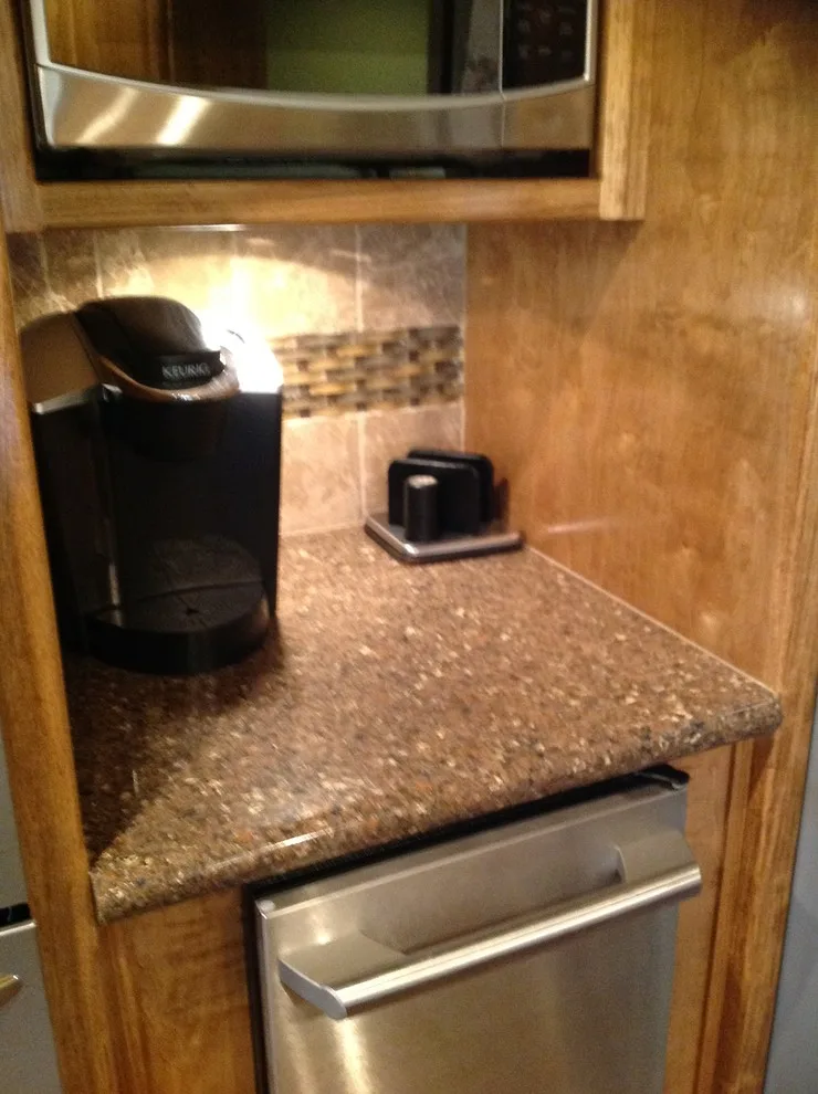 Alma Kitchen Renovation by D&D Floor Covering Inc - Photo 13