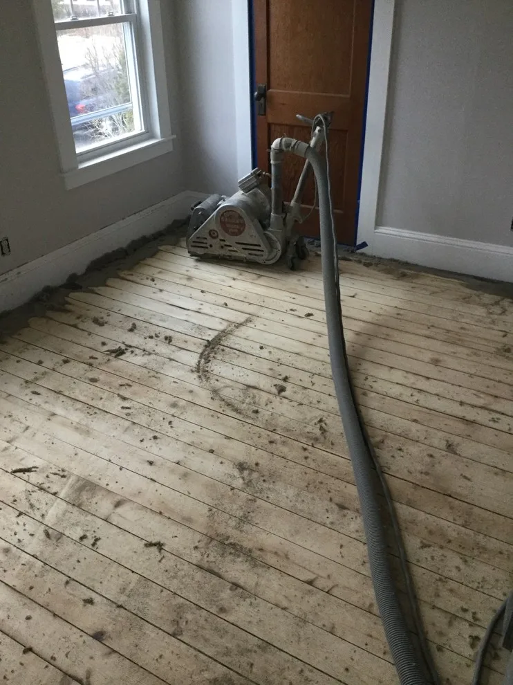 Maine Wood Floors - Photo 9
