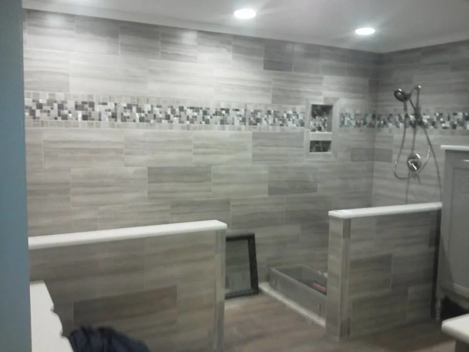 Dronet's Floor Gallery - Photo 10