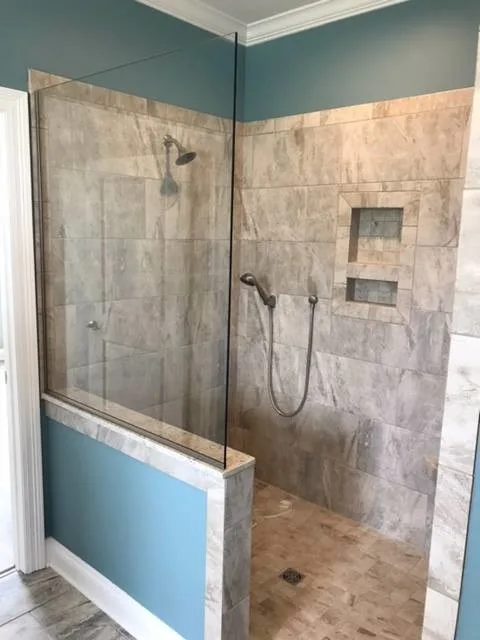Personalized Shower and Bathtub Enclosures by Dronet's Floor Gallery - Photo 2