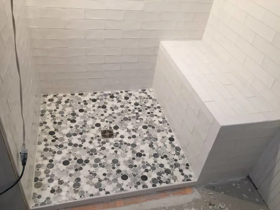 Personalized Shower and Bathtub Enclosures by Dronet's Floor Gallery - Photo 11