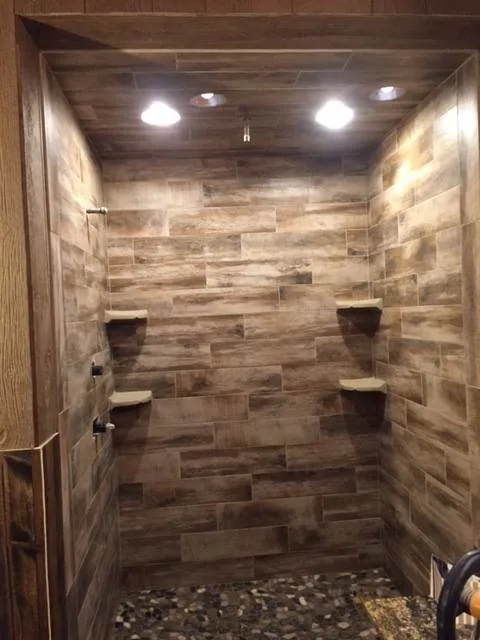Personalized Shower and Bathtub Enclosures by Dronet's Floor Gallery - Photo 33