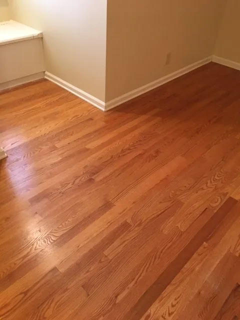 H & T Carpet And Flooring - Photo 5