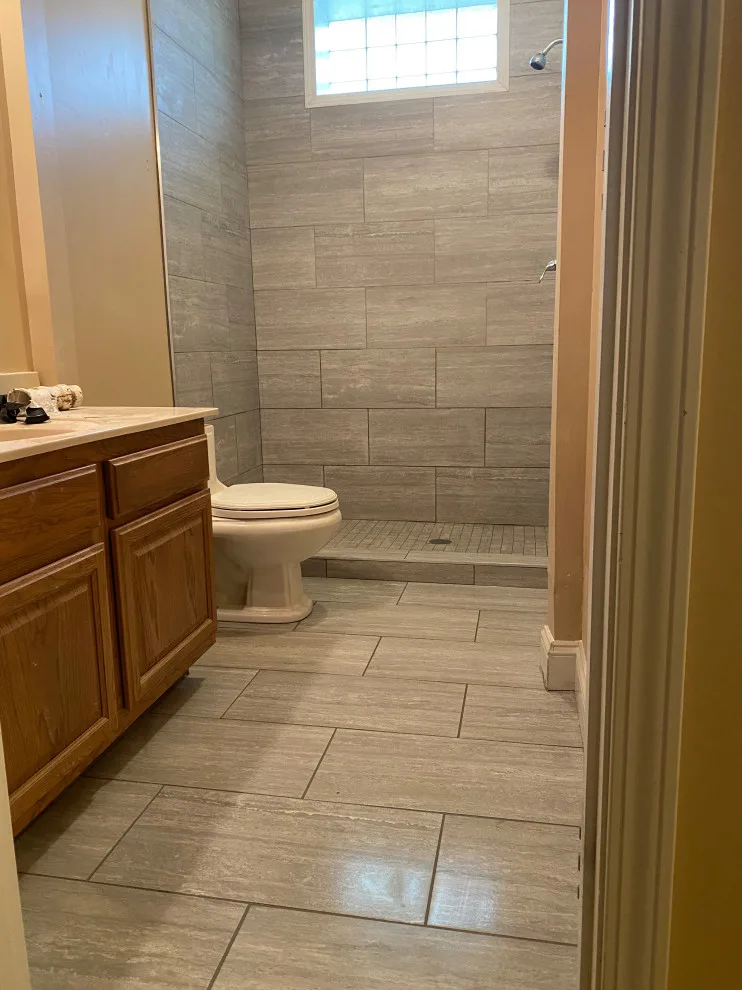 Bathing Area by Cvm Enterprises INC - Photo 4