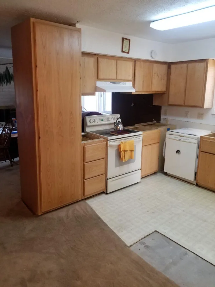 A Plus Flooring LLC - Photo 11