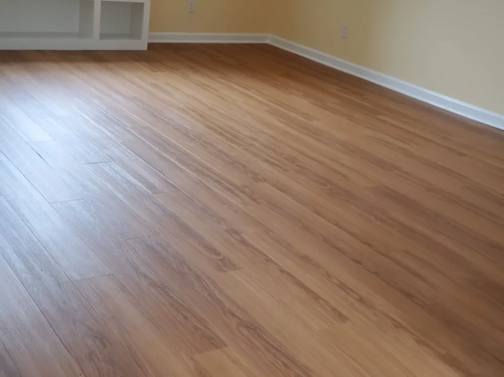 Barn bedroom apartment by BPS Southeast Flooring - Photo 3