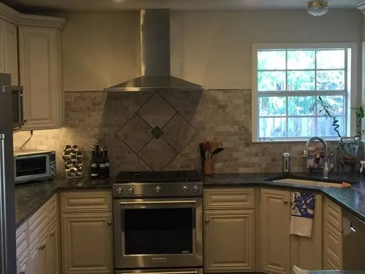 Personalized Backsplashes by Fine Line Flooring Inc. - Photo 2