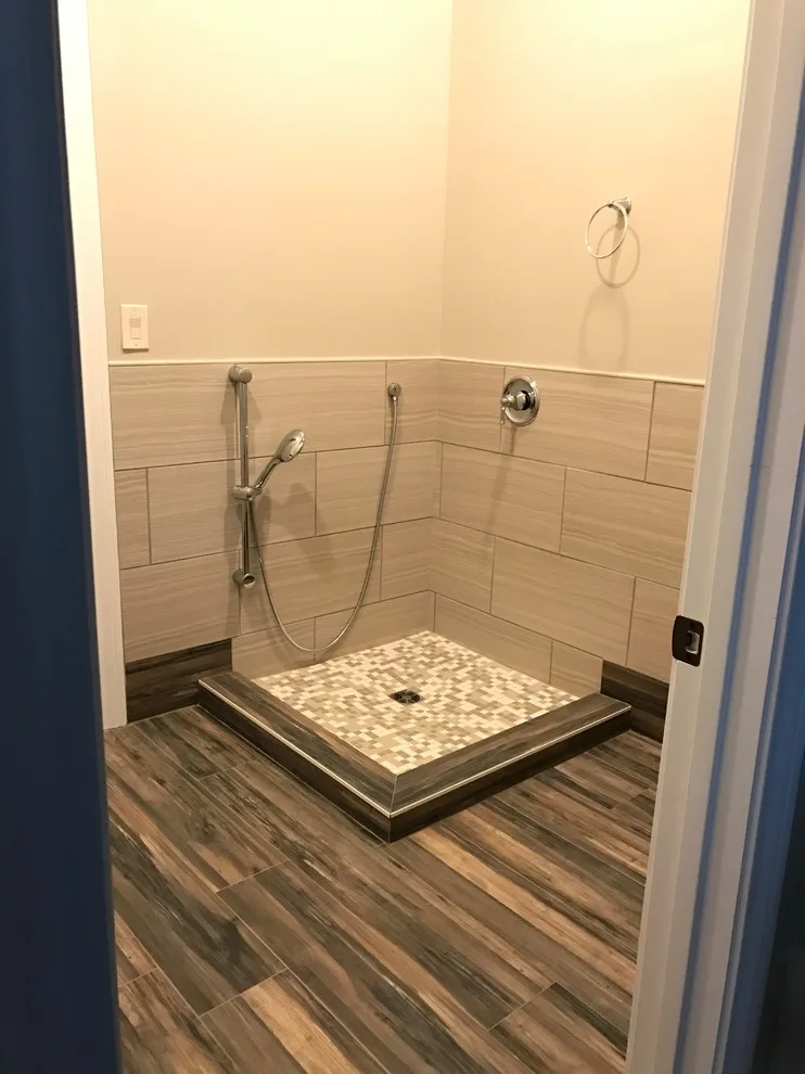 Floor Care & Interior - Photo 12