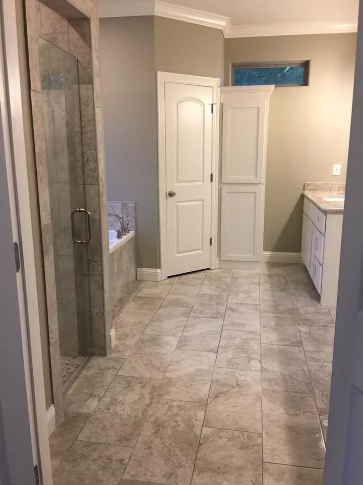 Stunning Bathrooms by Floor Care & Interior - Photo 6