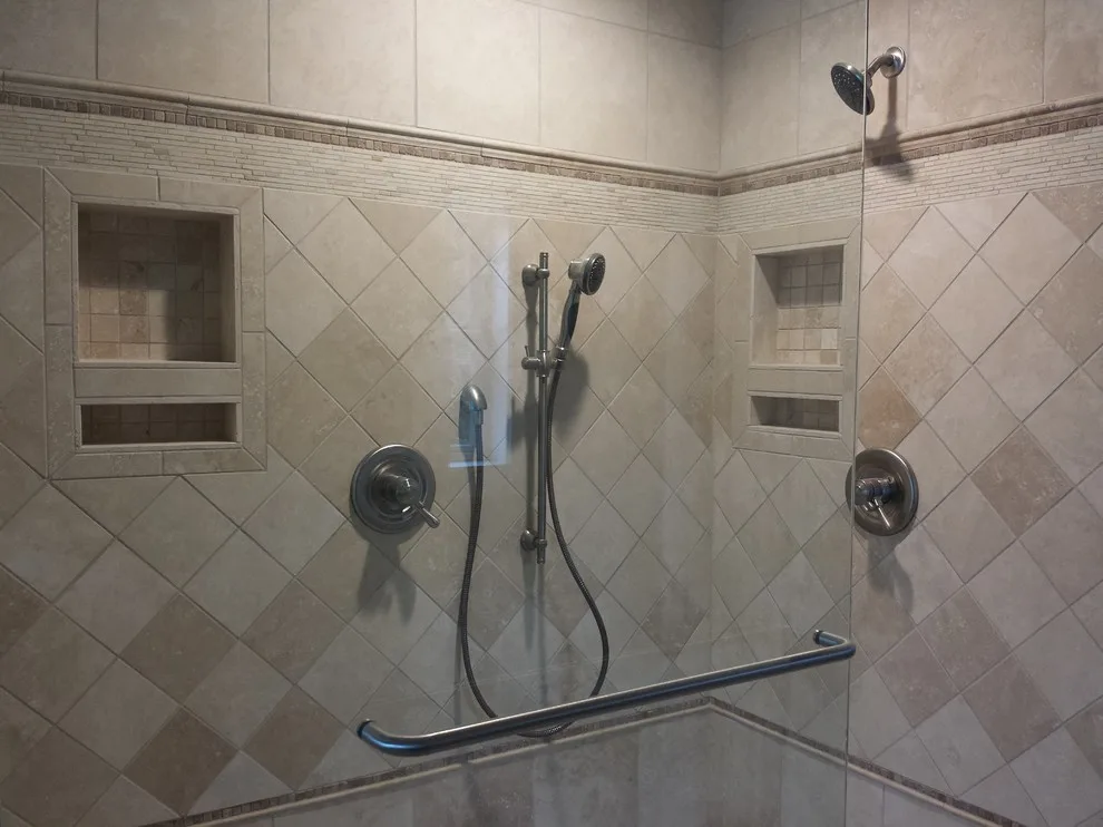 Quality Custom Finish - Photo 8