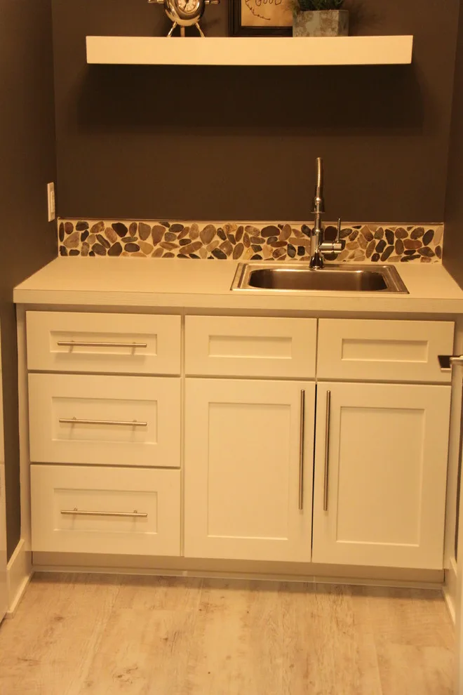 Hudsonville New House Featuring Coretec Vinyl Plank by DeGraaf Interiors - Photo 3