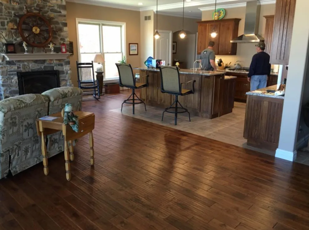 Country Manor Decorating - Photo 8