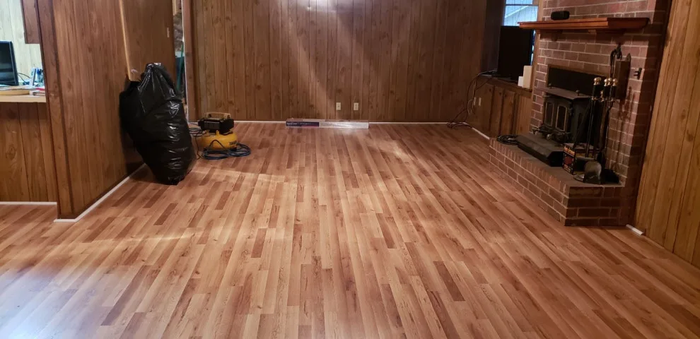 Tira Floors LLC - Photo 3