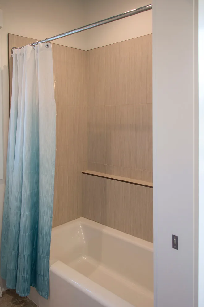 Gibbsville Custom Ranch 2016 SCHBA Home Showcase by Precision Floor And Decor - Photo 6