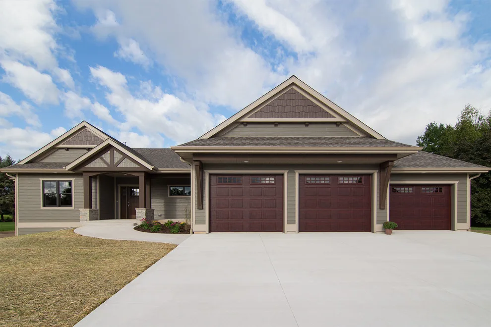 Gibbsville Custom Ranch 2016 SCHBA Home Showcase by Precision Floor And Decor - Photo 17