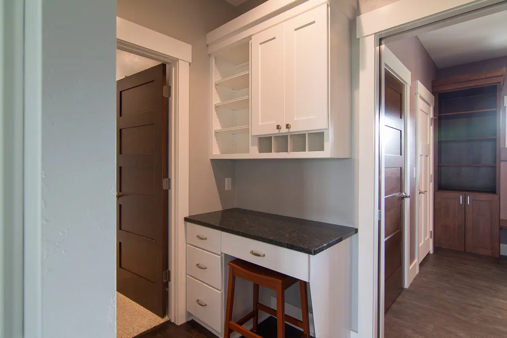 Gibbsville Custom Ranch 2016 SCHBA Home Showcase by Precision Floor And Decor - Photo 2