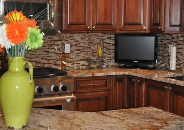 Fenton, MO Kitchen Backsplash and Tile Flooring by Gateway Flooring - Photo 2