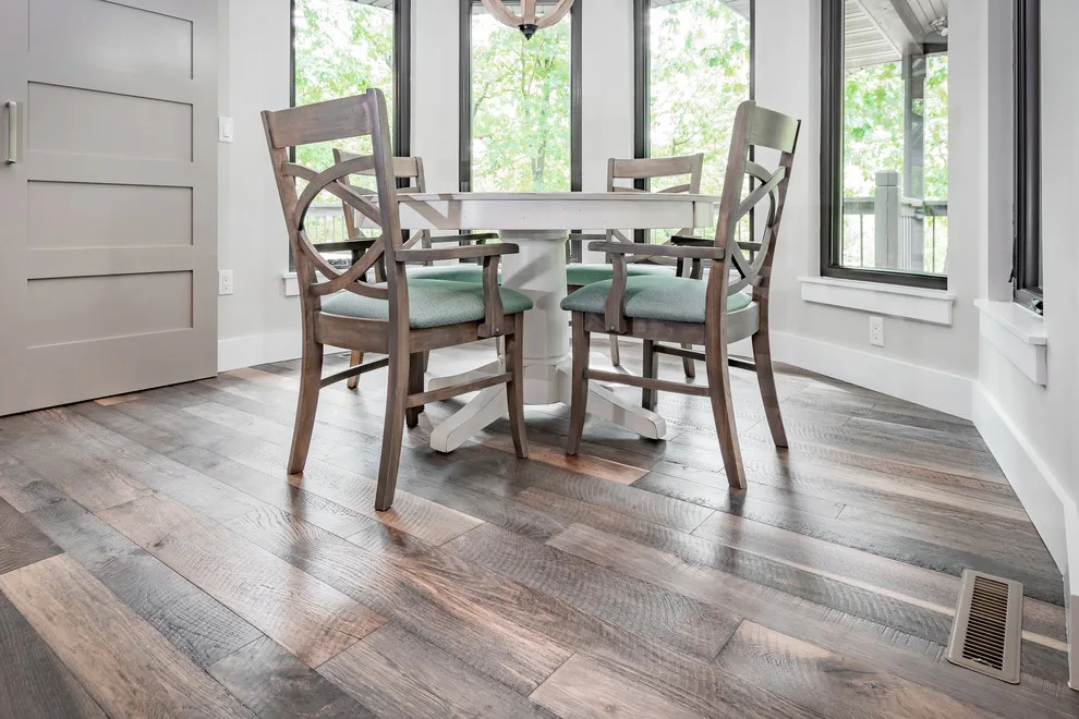 Kimberling City MO Lake House by The Carpet Shoppe - Photo 2
