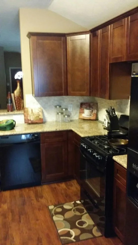 Pro Floors - Photo 7