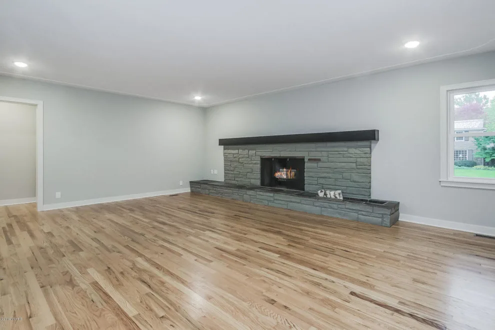 Michigan Oak Home by DeGraaf Interiors - Photo 9