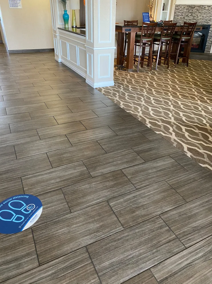 Castor Flooring - Photo 6