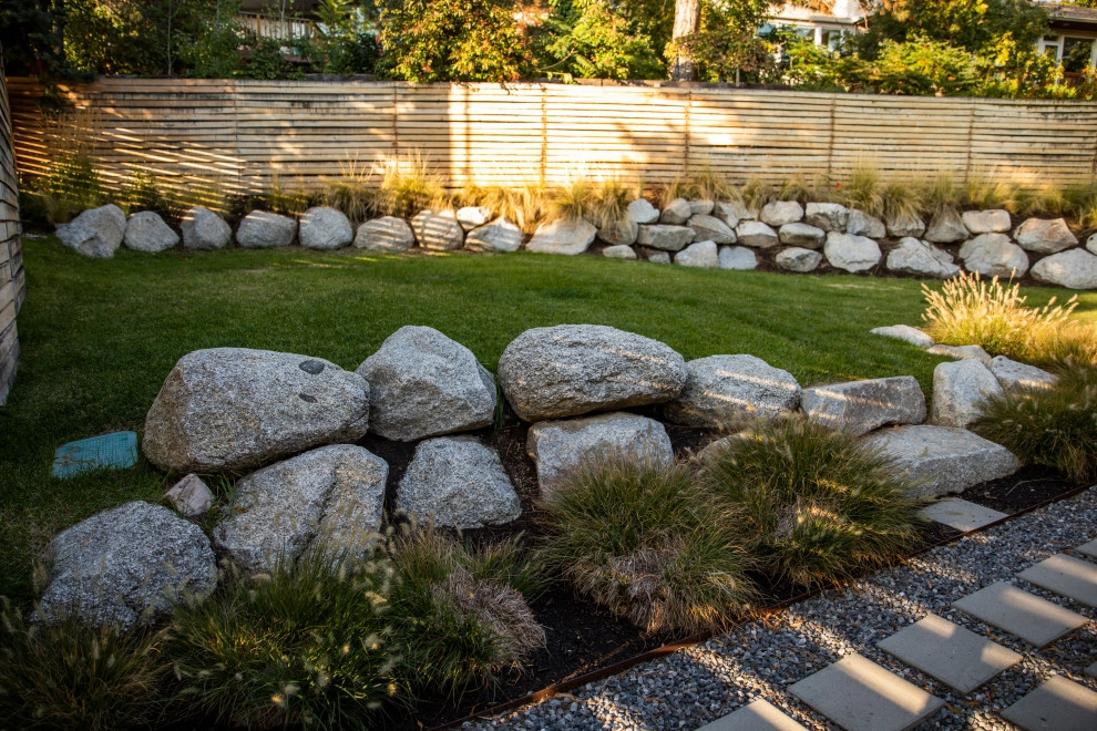 Modern Backyard Retreat On East Bench by Big Rock Landscaping - Photo 3