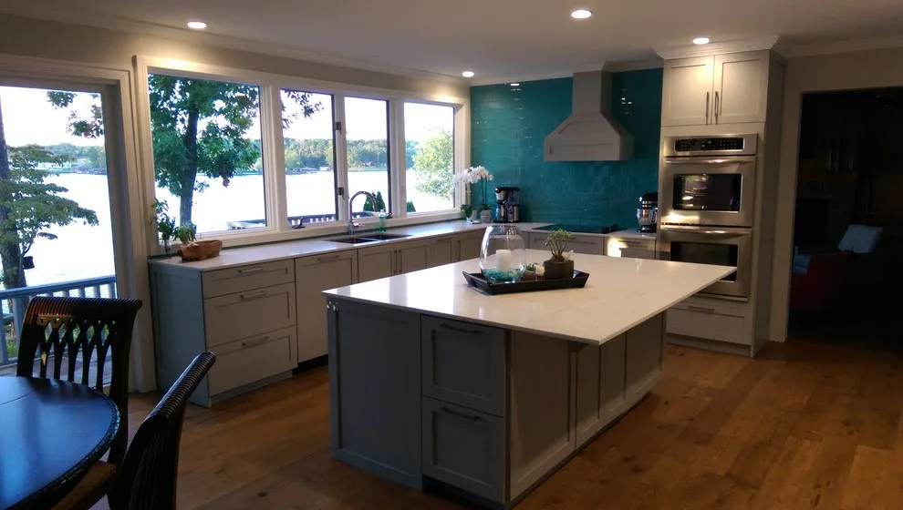 Peter's Flooring & Paint - Photo 9