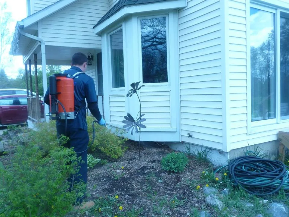 Wells Pest Control - Photo 2