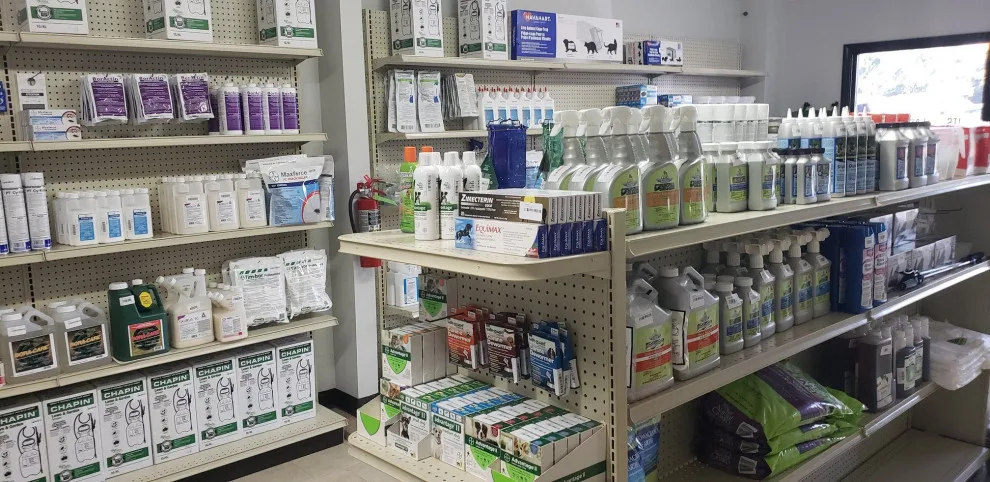 Pest Management by Central Pest & Garden Supply - Photo 4