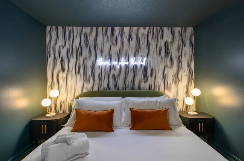 Wallpaper Installations by EFaith Studio - Photo 6