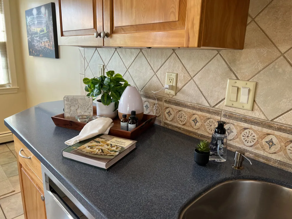 Home Staging for Vacant Properties in Natick by Céline's Interiors - Photo 11