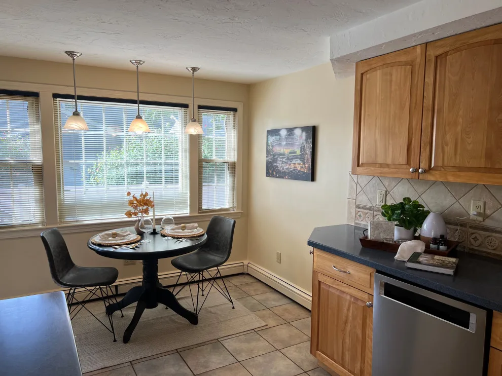 Home Staging for Vacant Properties in Natick by Céline's Interiors - Photo 32