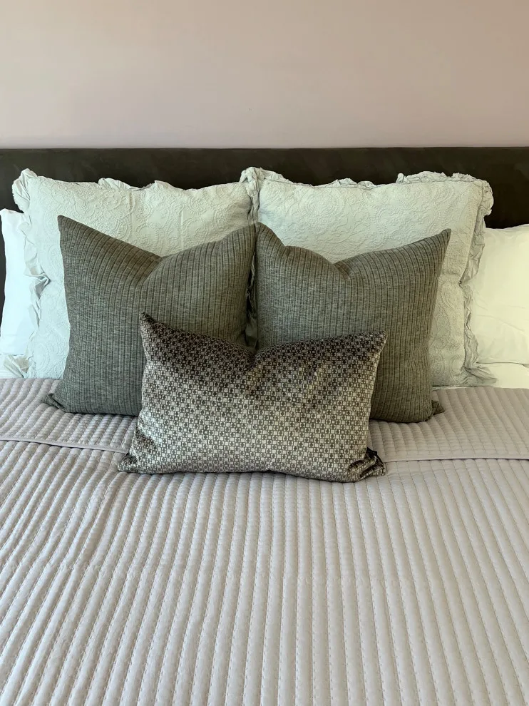 Céline's Interiors - Photo 4