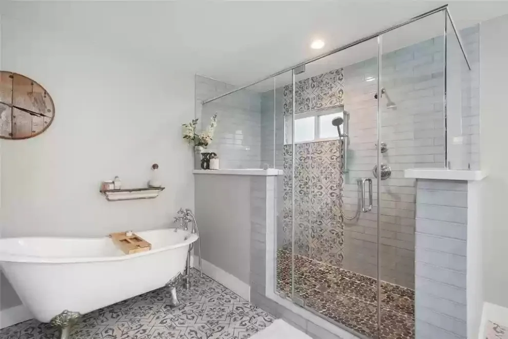 Blue Lotus Homes LLC - Photo 14