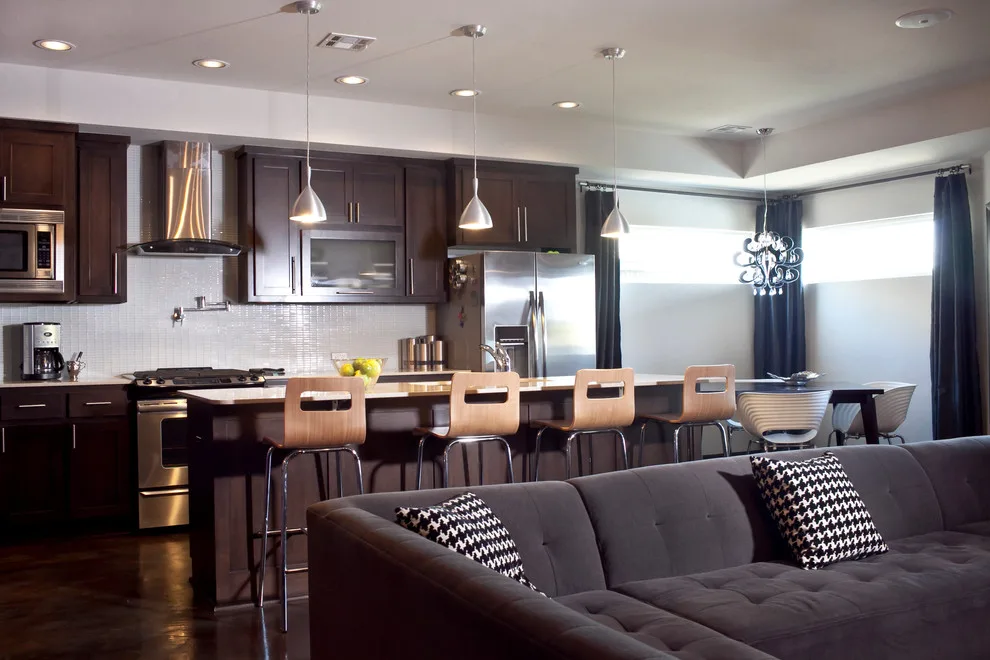 Contemporary by CRH Interior Design, LLC - Photo 4