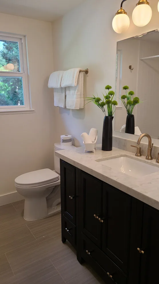 Contemporary Organic by WoodFiberClay Interiors - Photo 4