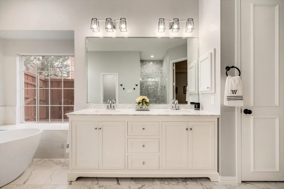 Master Bathroom Renovation by Anntraves Interior Design - Photo 5