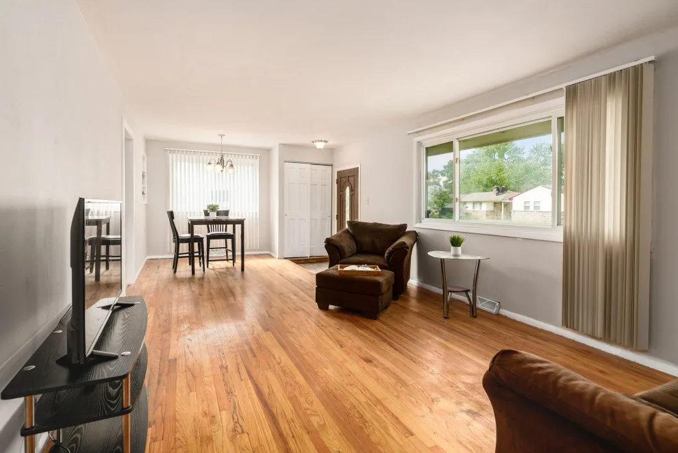 Bexley Property Staging by Anntraves Interior Design - Photo 6
