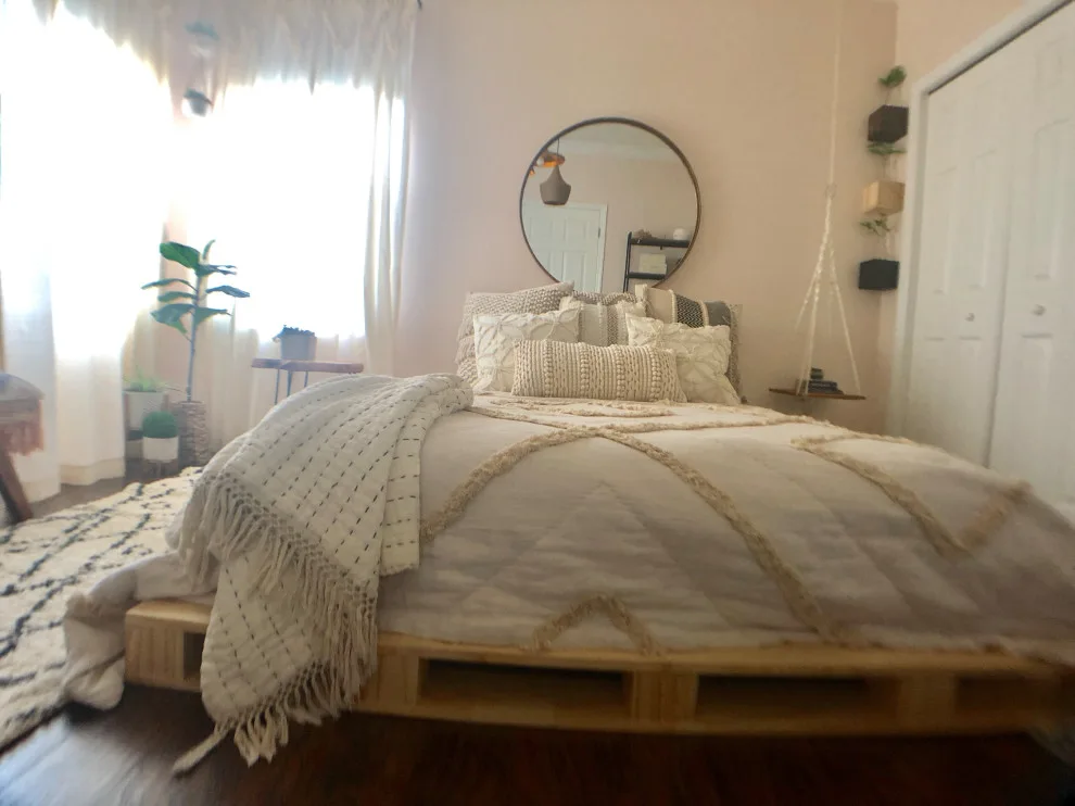 Eclectic Bohemian Bedroom Design by Maria Rose Interiors LLC - Photo 7